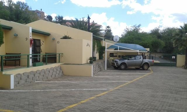 Hotel Pension Onganga Windhoek Exterior foto